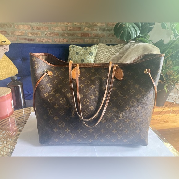 Authentic Louis Vuitton Neverfull GM great condition! - Picture 2 of 10